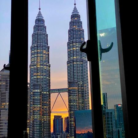Klcc Legasi Direct View With A Superking Bed At A 3-Bedroom Premium Unit Куала-Лумпур Екстер'єр фото